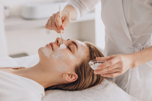 Peeling quÃ­mico  + Mesoterapia facial 3 sesiones - Dr. Esteban Moreno